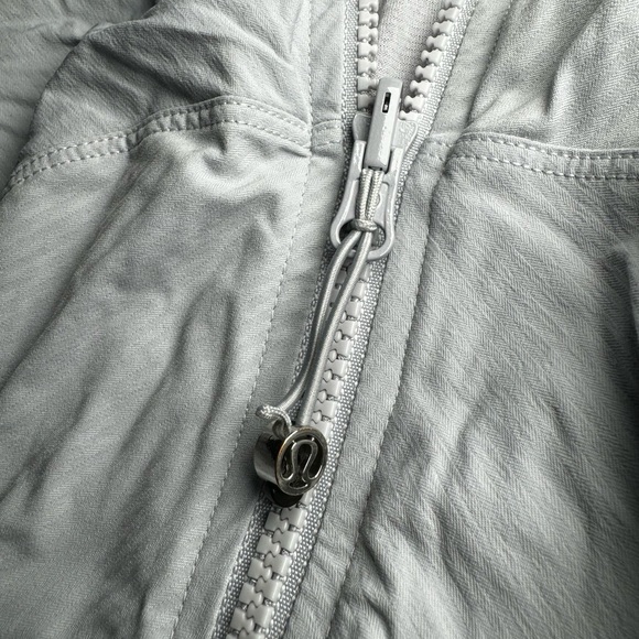 Lululemon Reversible Lightweight Jacket - Picture 8 of 10